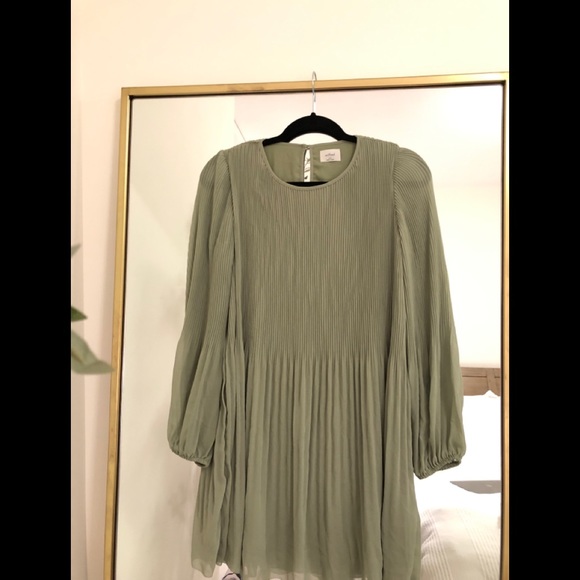 NWOT Wilfred Daydreamer Mini Dress in Sage Frost - Picture 2 of 3